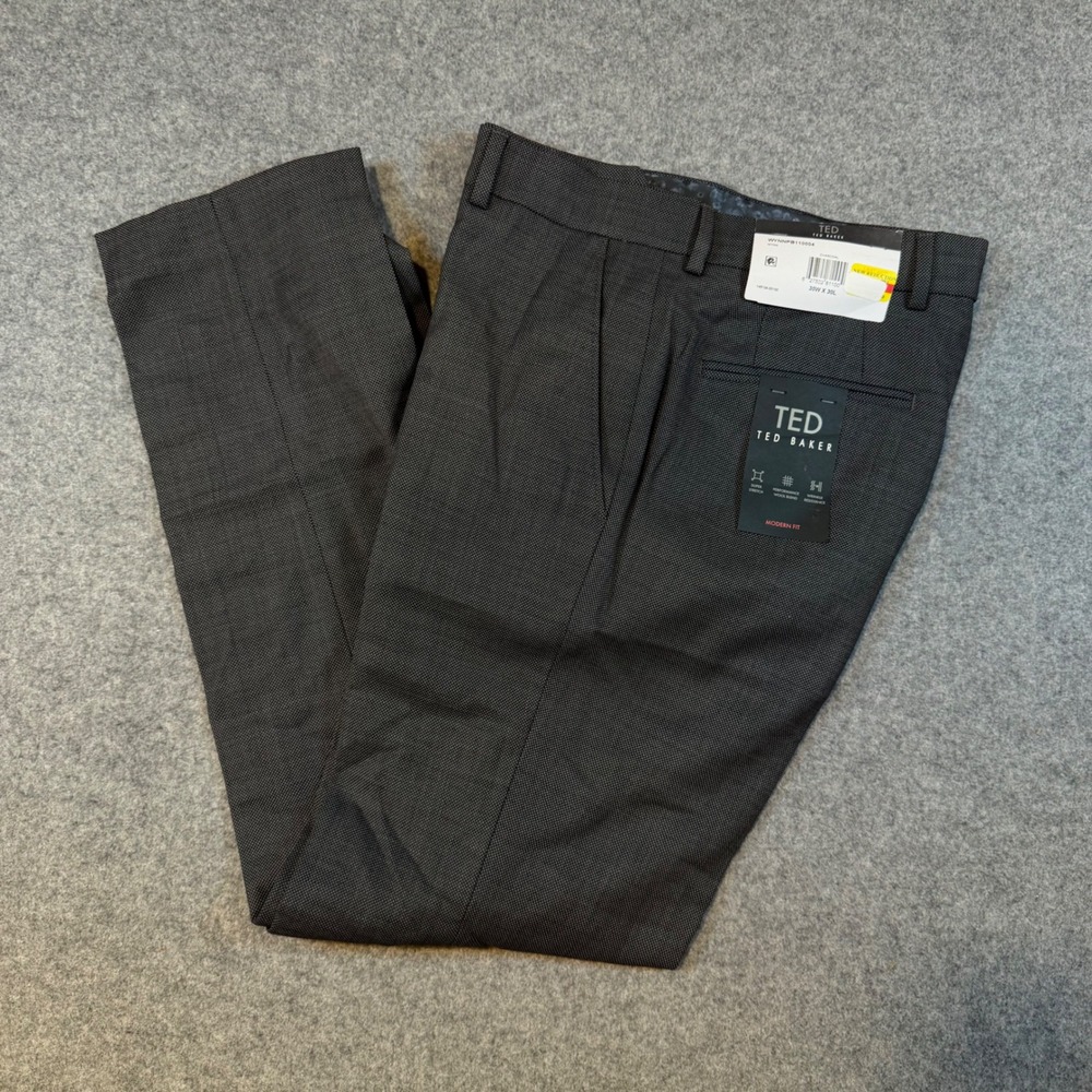 Ted Baker Wynn Charcoal Performance Wool Blend Dress Pants 30W x 30L Modern Fit